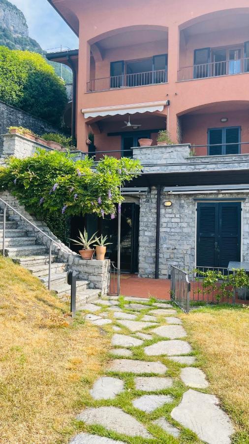 Lake View, Swimming Pool, Tennis Court And Private Parking Mezzegra Bagian luar foto